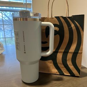 NEW Starbucks X Stanley Spring Cup 2